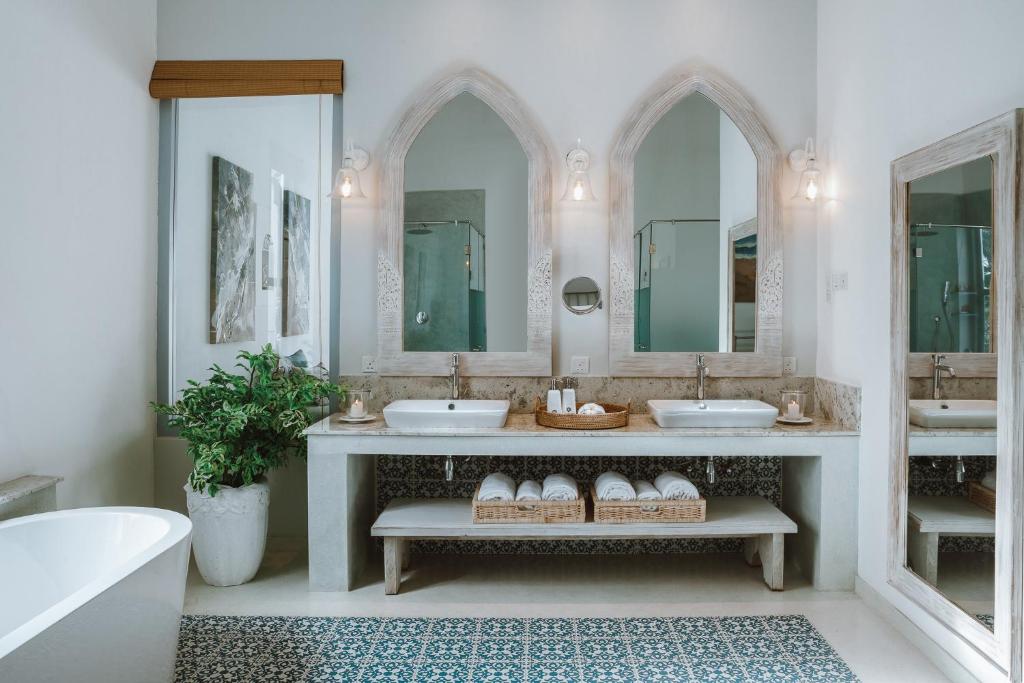 Koupelna v ubytování Selenya Talpe - Boutique Villa