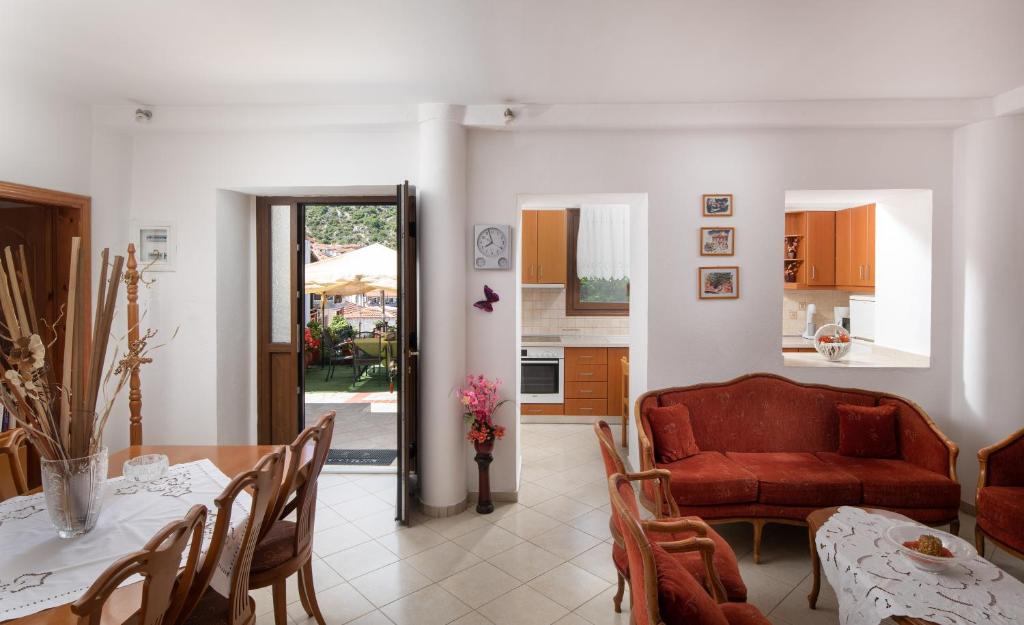 Kuchyň nebo kuchyňský kout v ubytování Thodoros apartment
