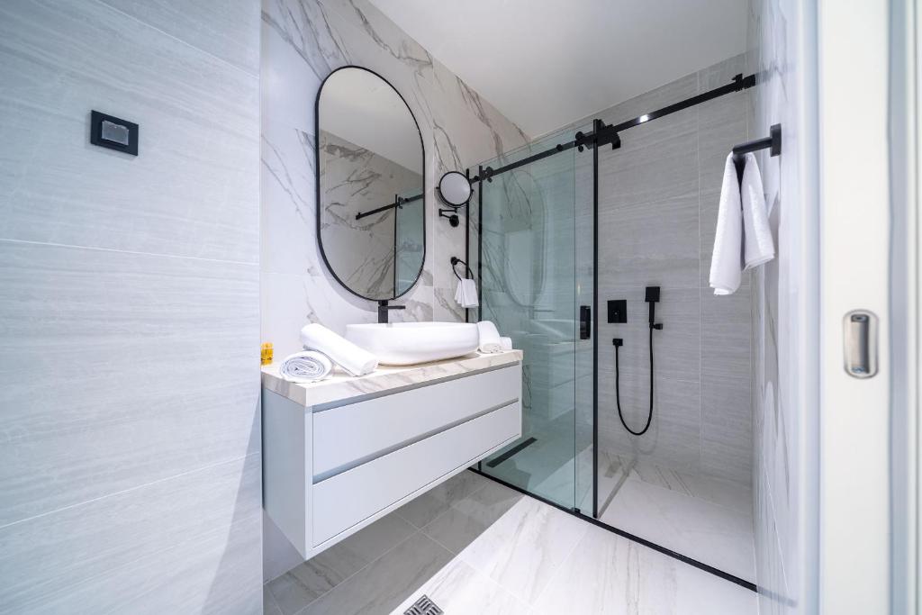 Hotel Millennium by Aycon - 11