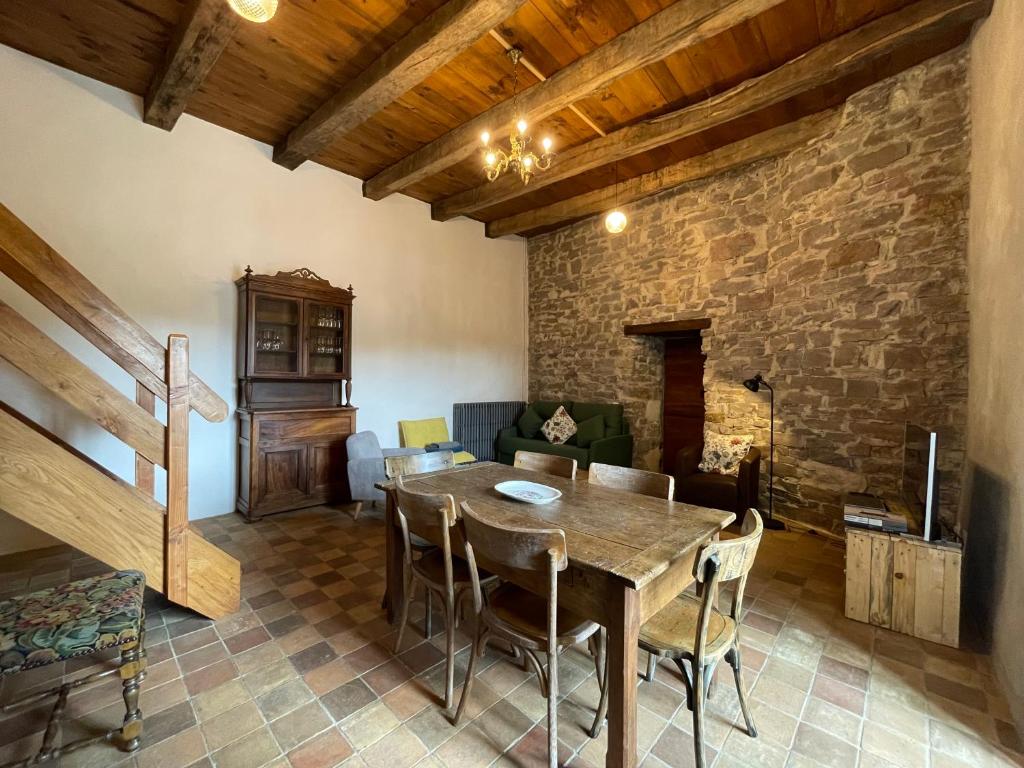 Chateau de Latour sur Sorgue - Twee Slaapkamers Appartement