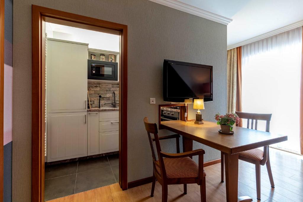 Kuchyň nebo kuchyňský kout v ubytování Landhaus Wremer Deel