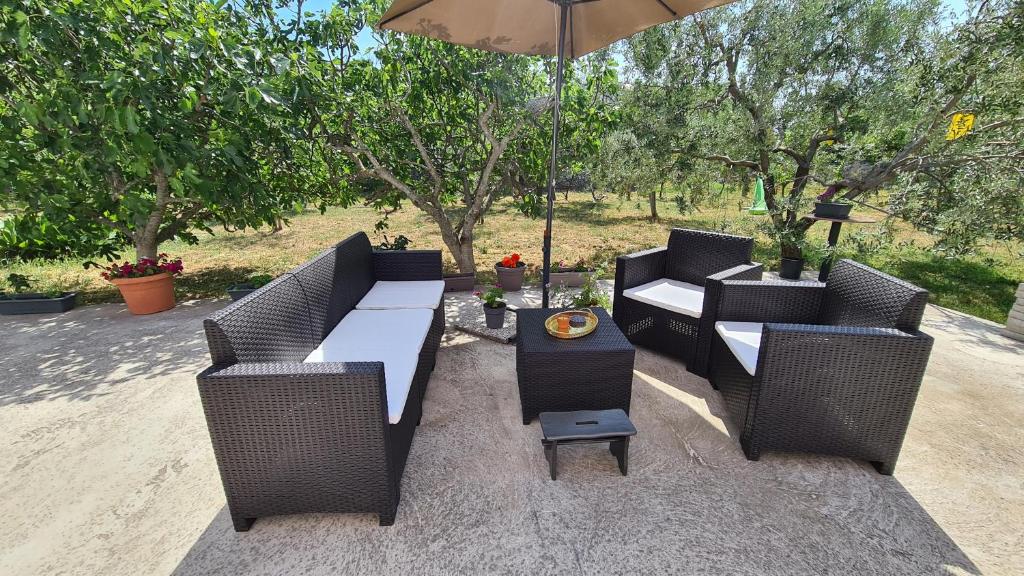 Zahrada ubytování Apartments Aleksandra 1132