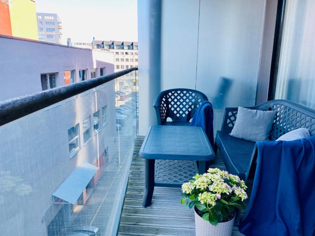 Balkón nebo terasa v ubytování Cozy Foorum Apartment - Tallinn City Centre