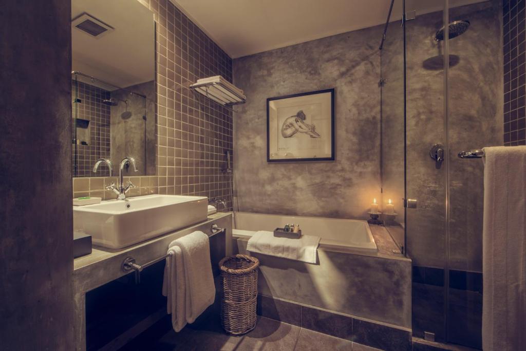 Paradise Road Tintagel Colombo - 4