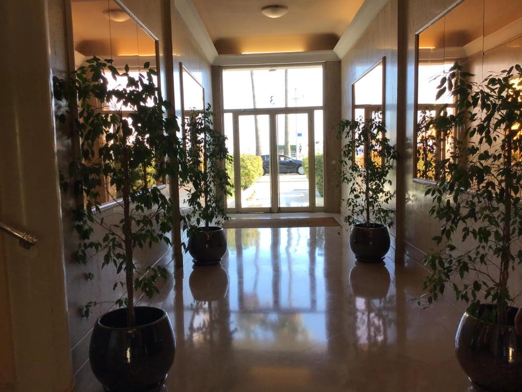 Foto Nice’is asuva majutusasutuse F2, vue panoramique mer galeriist
