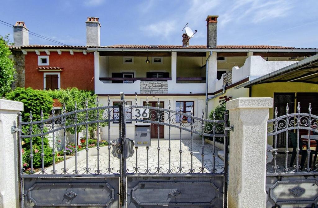 Balkón alebo terasa v ubytovaní Villa Rosana in Muntić - Haus für 4-5 Personen