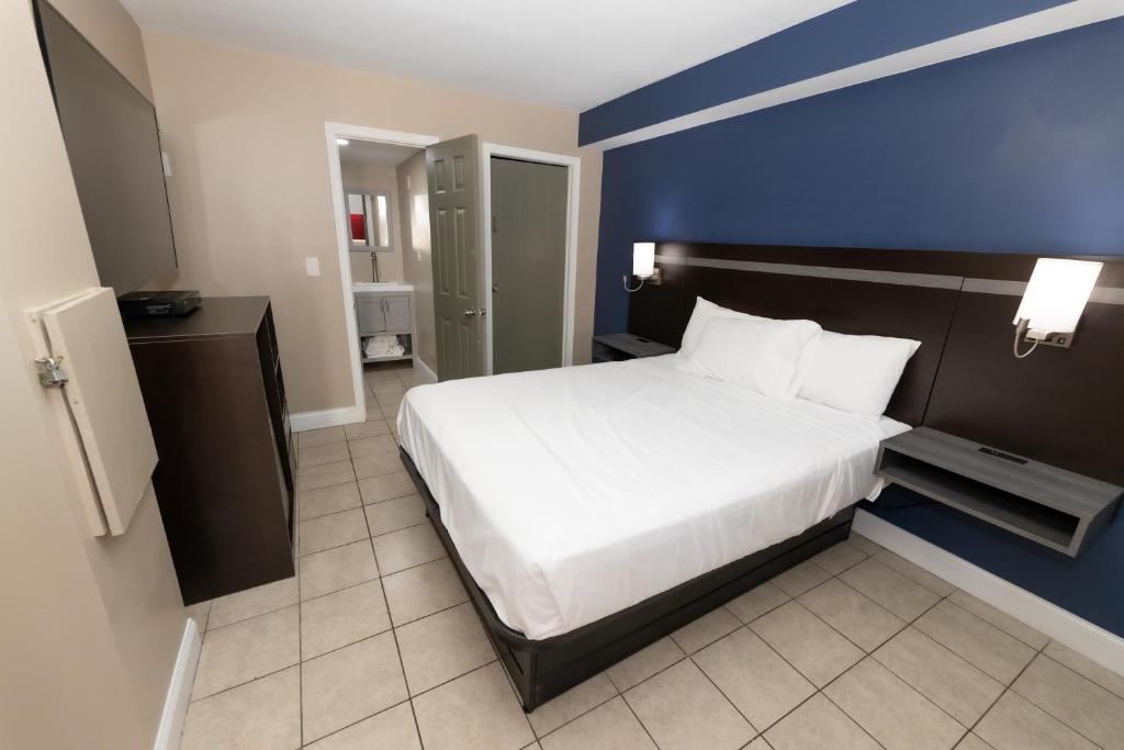 Seaside Sands Inn - 