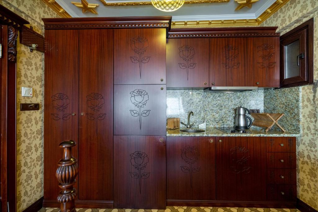 The First Ottoman Apartments - Superior Apartment