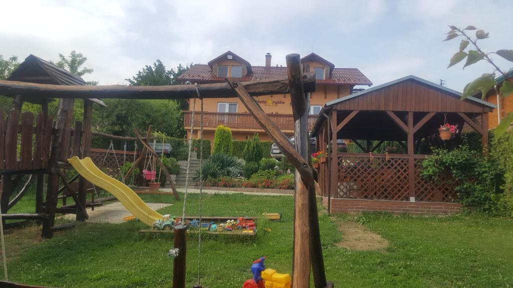 Ο χώρος παιχνιδιού για παιδιά στο Apartmán Zlatá rybka