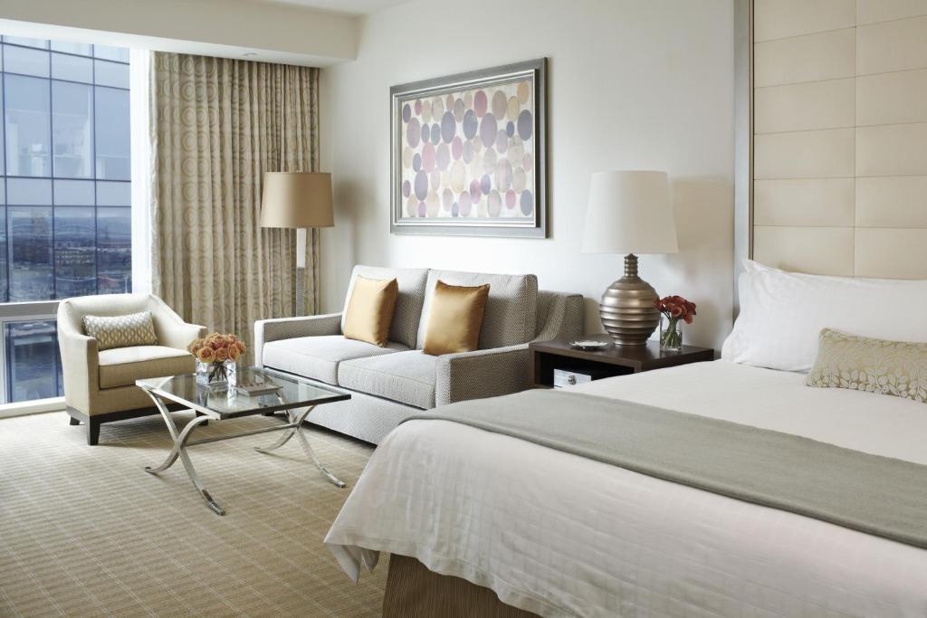 Four Seasons Baltimore - 