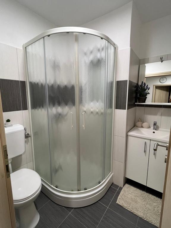Koupelna v ubytování Apartmani Pernjak