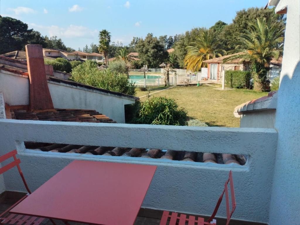Location T2 dans résidence avec piscine PORTO-VECCHIO