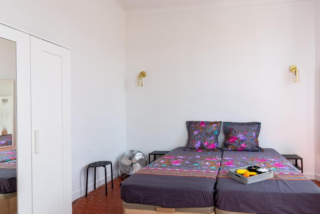 Un ou plusieurs lits dans un hébergement de l'établissement appart cosy près gare, vieux port, MARSEILLE by Sam
