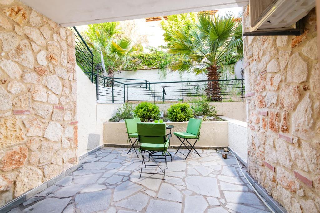 Balcone o terrazza di F & B Summer Collection - Kassandra - Siviri