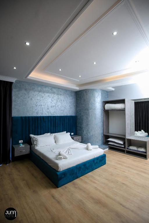 Postel nebo postele na pokoji v ubytování Skyhill Boutique Hotel