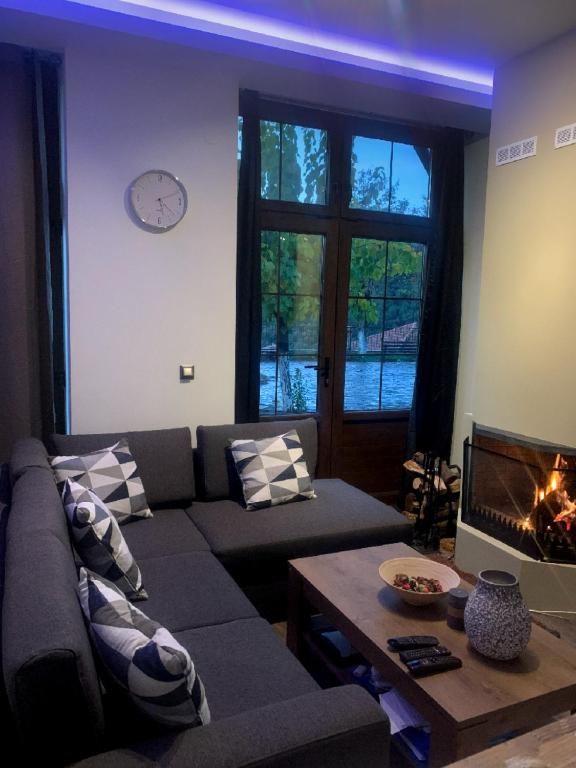 Fotografie z fotogalerie ubytování Helios Epirus- Deluxe Apartment 90sq. v destinaci Doliana