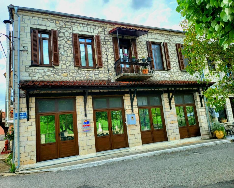 Fotografie z fotogalerie ubytování Helios Epirus- Deluxe Apartment 90sq. v destinaci Doliana