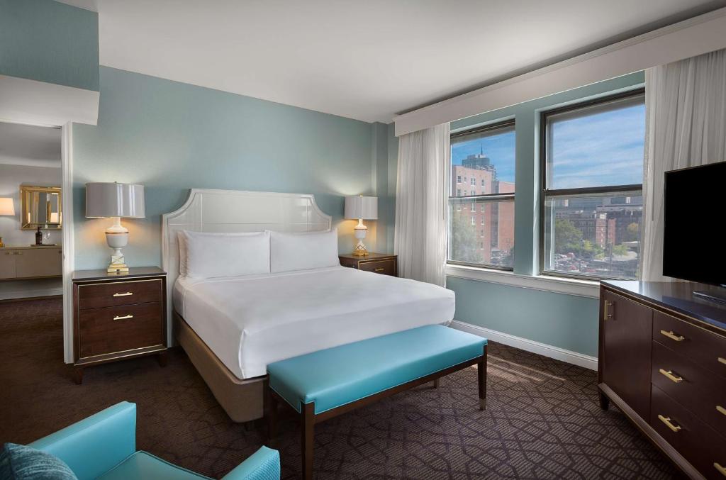 The Royal Sonesta Chase Park Plaza St Louis - Suite King
