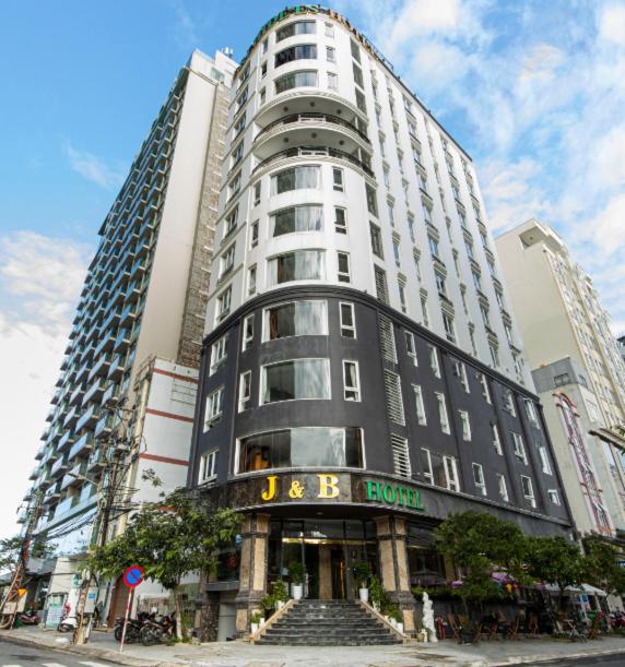 J&B Hotel and Apartments - The Water Front