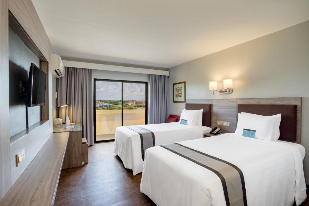 Guam Plaza Resort, 투몬 – 2023 신규 특가 Guam Plaza Resort, 투몬 – 2023 신규 특가