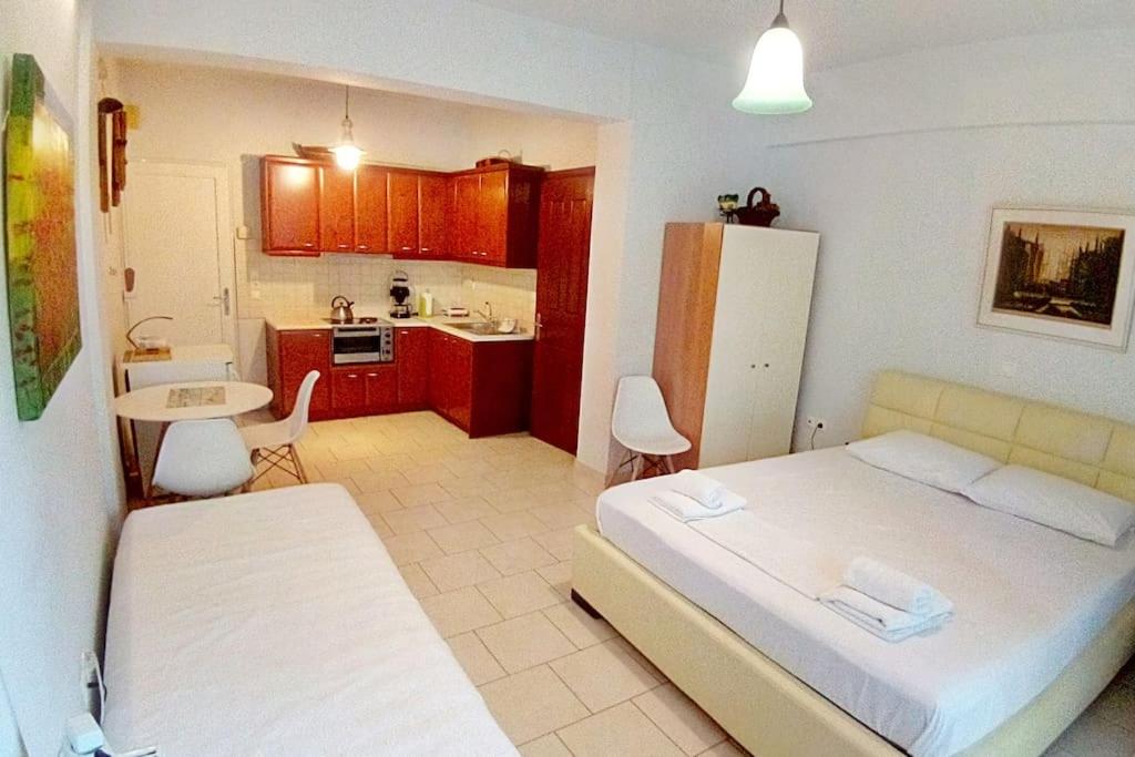 Fotografia z galérie ubytovania Studio apartment in Kirra, ancient port of Delphi Near the beach v destinácii Kírra