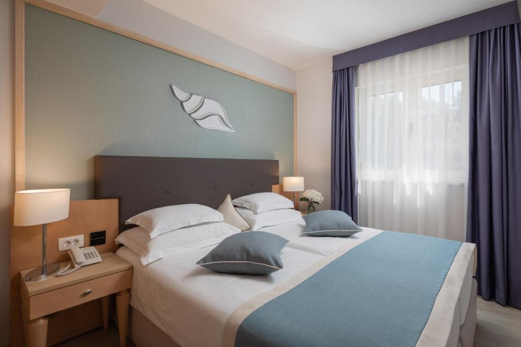 Aparthotel Flora - 19