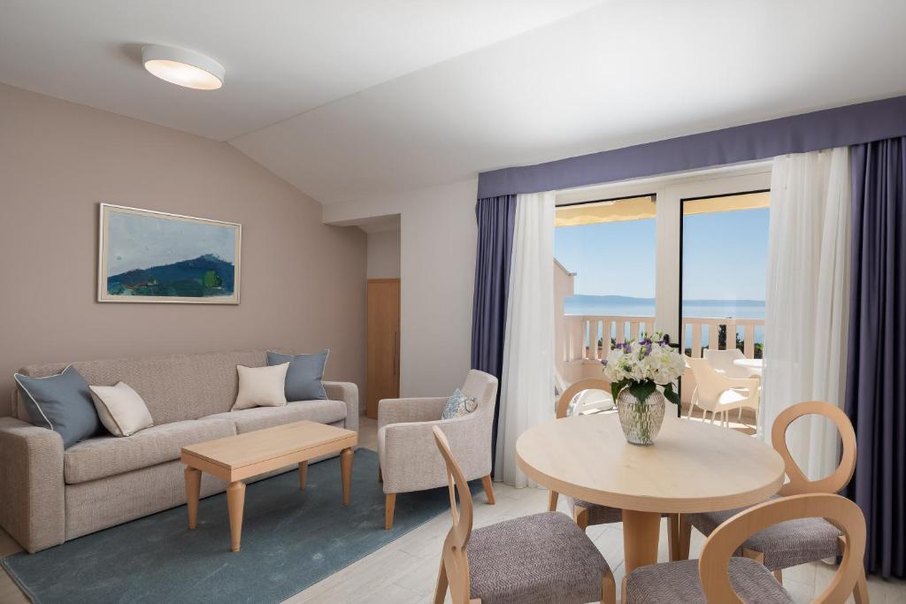 Aparthotel Flora - 18