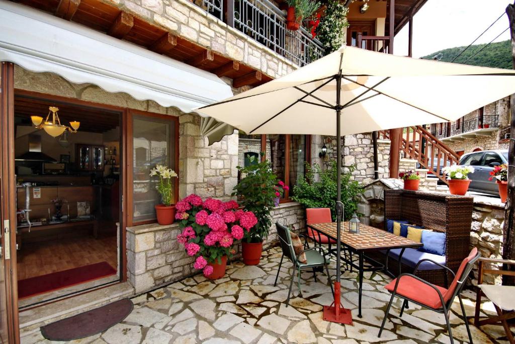 Restaurace v ubytování Guesthouse Stemnitsa