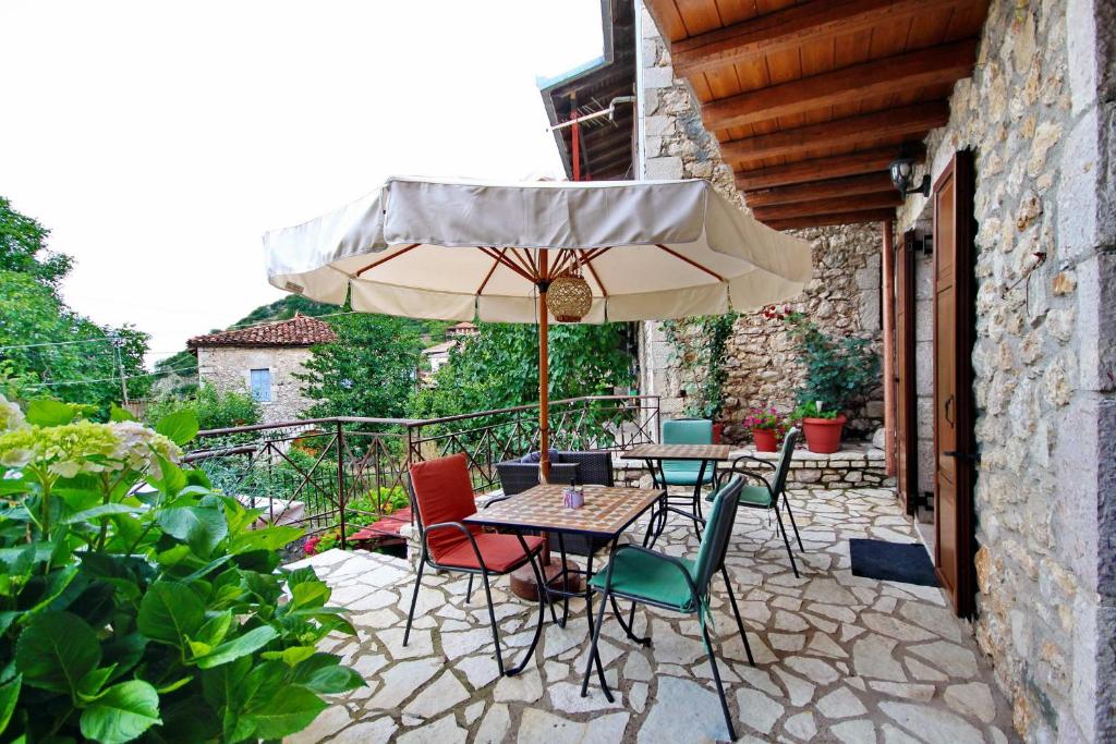 Patio nebo venkovní prostory v ubytování Guesthouse Stemnitsa