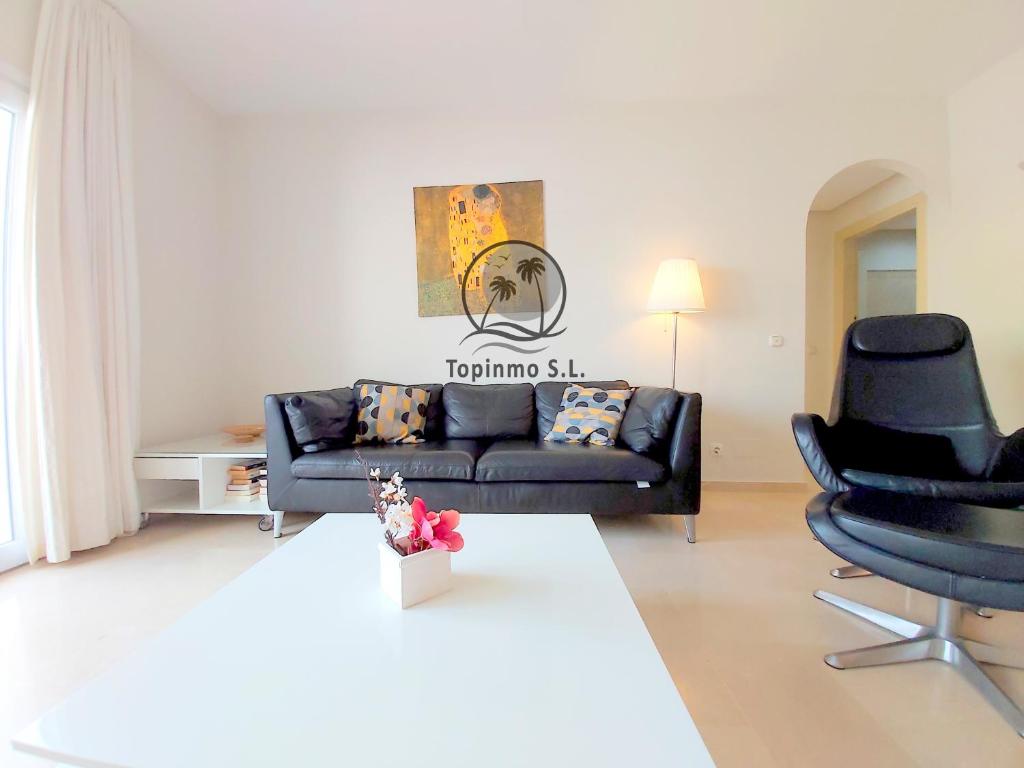 Nordic 1 bedroom apartment on Island complex in marina ...