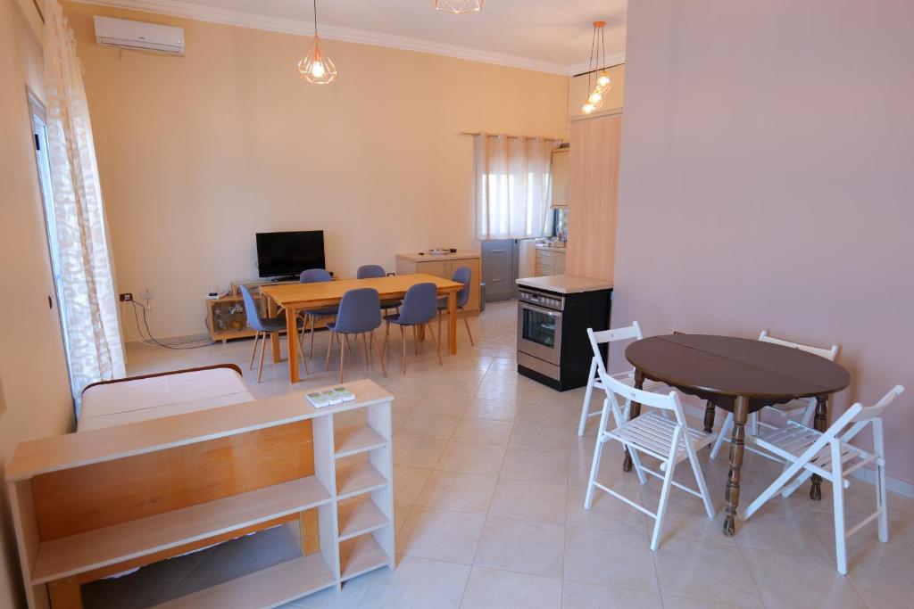 Top Hill Villa - Image 3