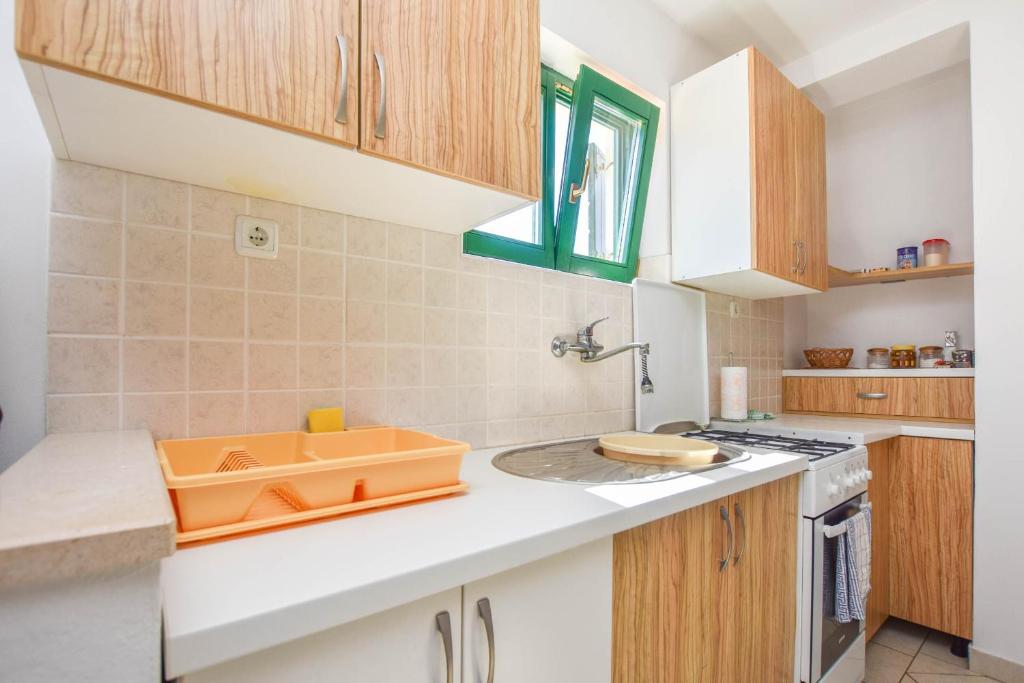 Kuchyňa alebo kuchynka v ubytovaní House Oliver