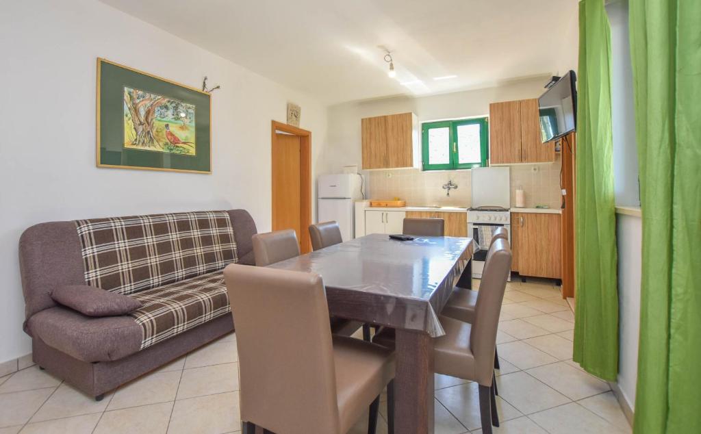 Kuchyňa alebo kuchynka v ubytovaní House Oliver