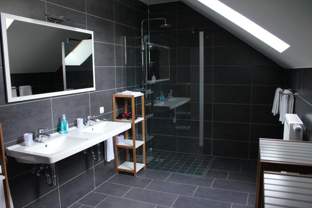 Kúpeľňa v ubytovaní Gästehaus Karl August