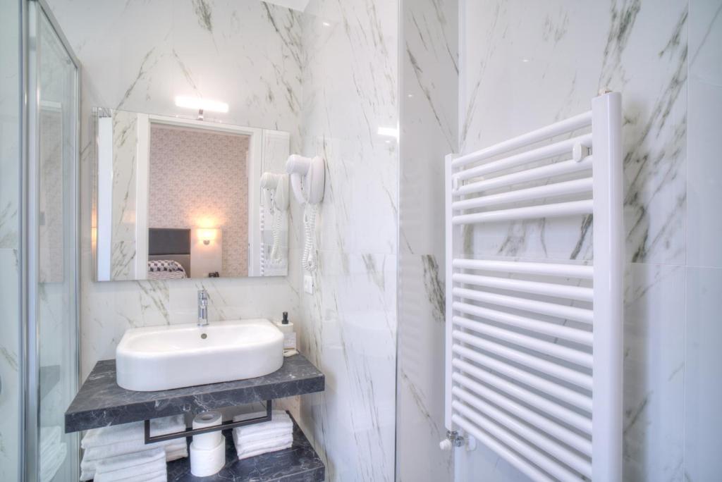 Koupelna v ubytování Hotel Porto Di Roma