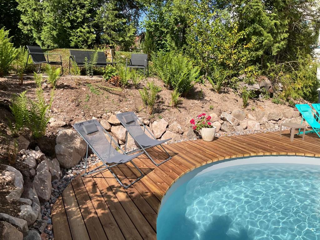 Les 4 flocons à 100m lac et du centre ville , wifi, parking, sauna - 19