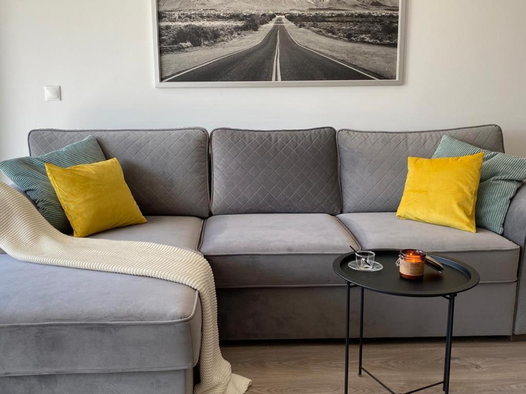 Część wypoczynkowa w obiekcie Sunset Beach Apartment direkt am Strand mit Pool Garten Terasse viel Komfort