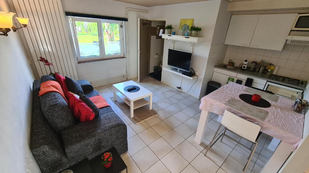 Roos Guesthouse Holiday Appartements - One-Bedroom Apartment