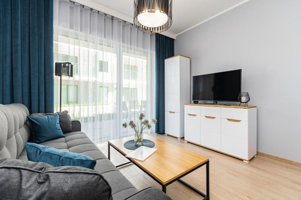 Atpūtas zona naktsmītnē Flatbook Apartamenty - Sztutowo Baltic Twins