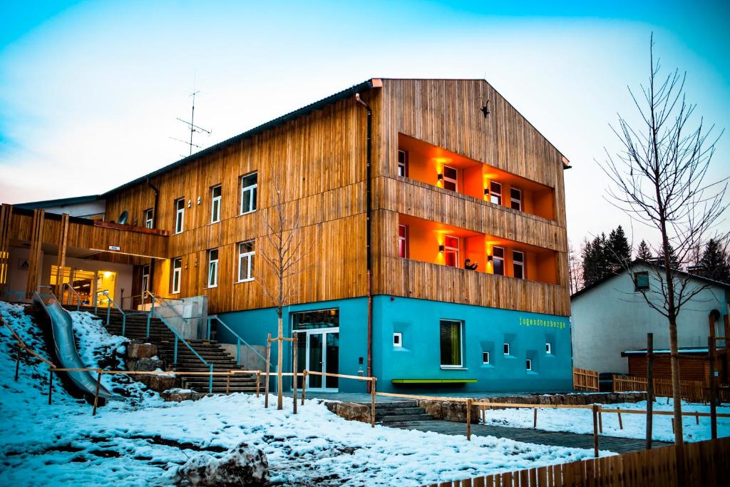 Budova, kde se hostel nachází