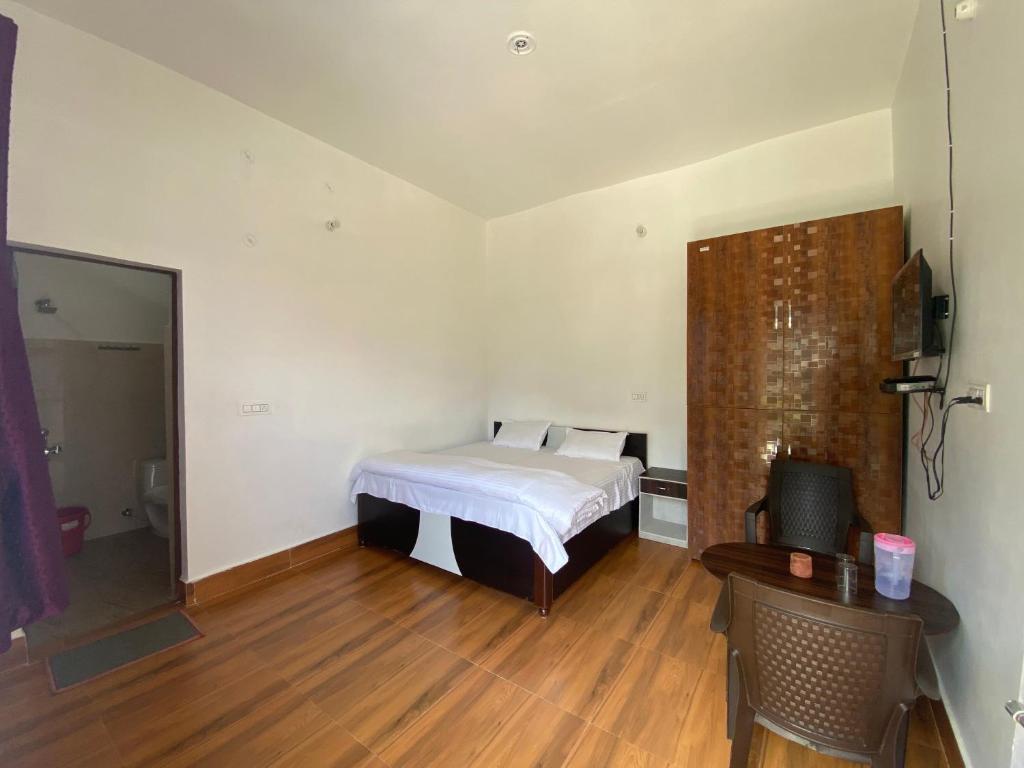 Green Mountain Homestay - Birthi Falls near Munsyari - Quarto Duplo