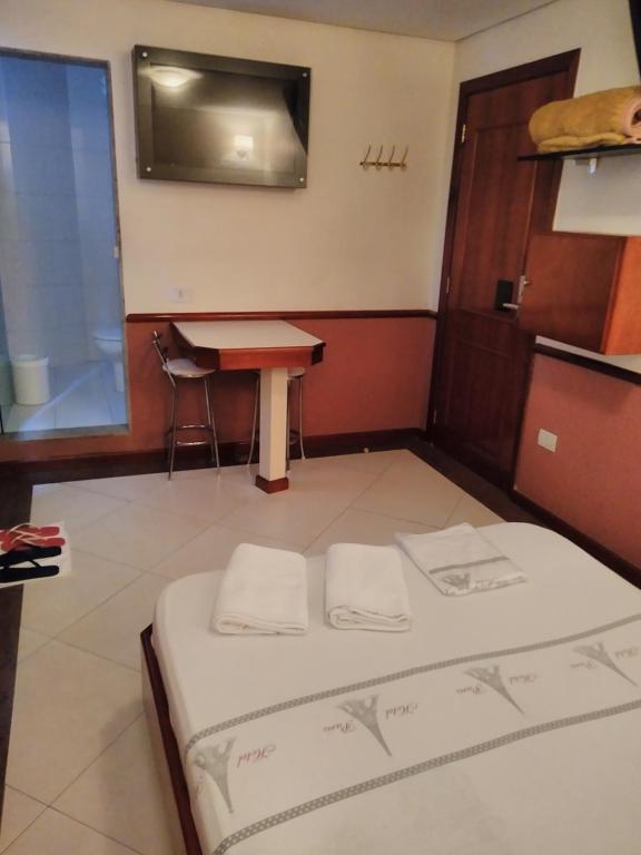 Hotel Paris - Suite De Lujo