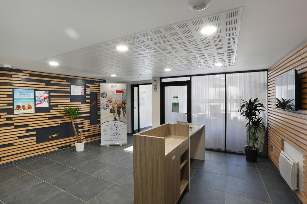 Lobby alebo recepcia v ubytovaní Résidence Nemea Caen Beaumois