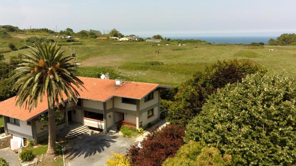 Afbeelding uit fotogalerij van Azkorri Beach House in Getxo