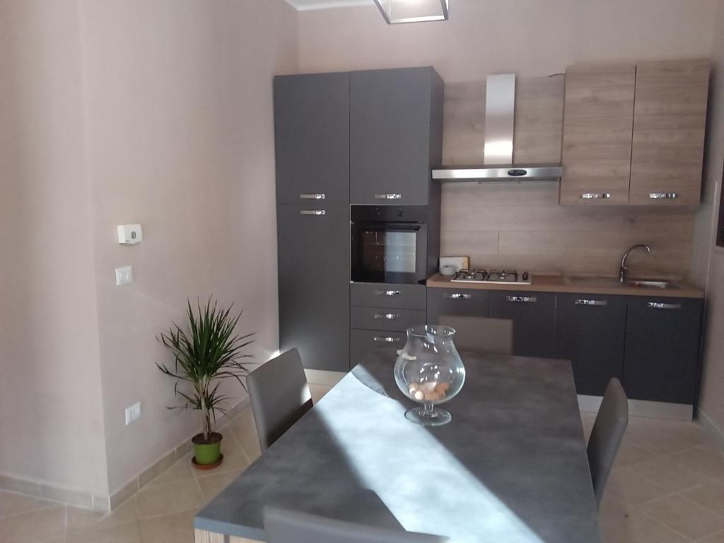 Dapur atau dapur kecil di B&B "Sara"