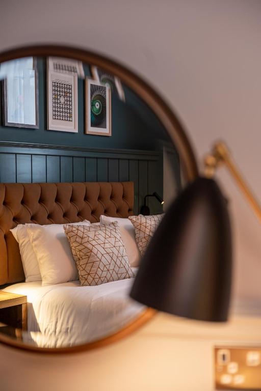 The Mitre by Innkeeper's Collection - Resim 30