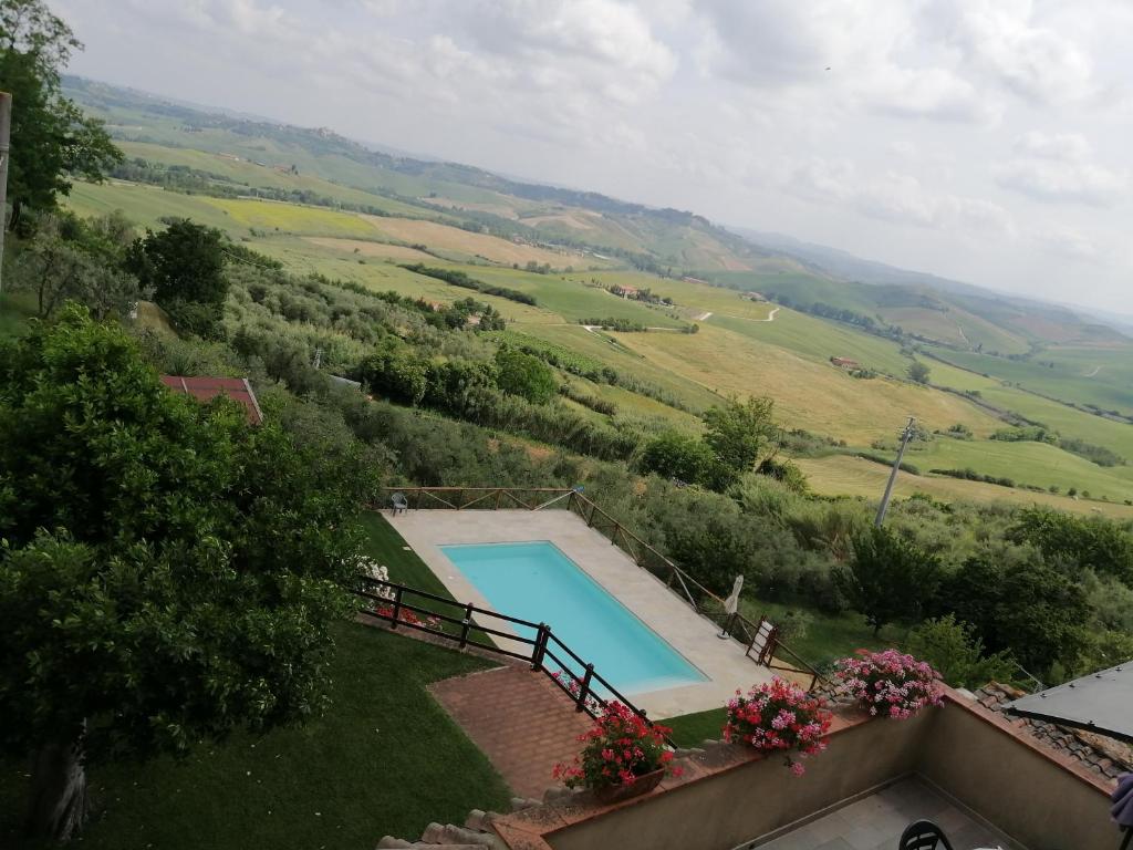 Basen w obiekcie LA CASA DI CHIANNI La Pieve lub w pobliżu