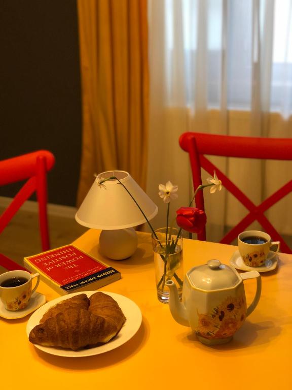 תמונה מהגלריה של Borjomi Yellow Hotel בבורג'ומי