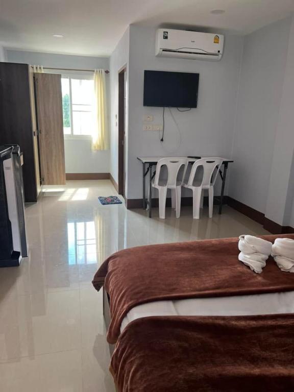 ?????? R2 RongKhun - Resim 5