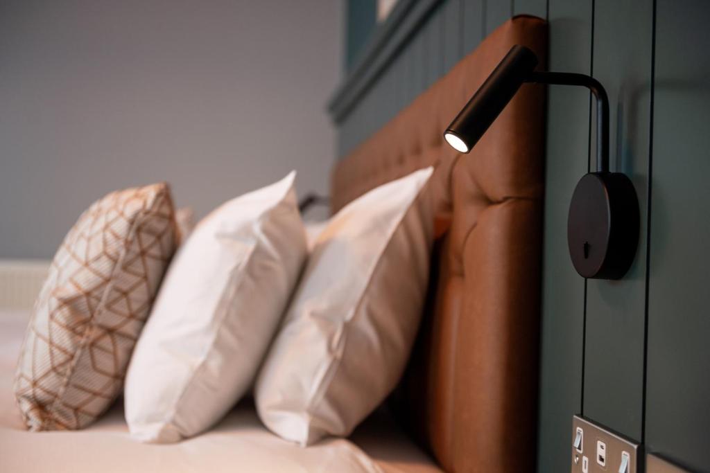 The Mitre by Innkeeper's Collection - Single Room